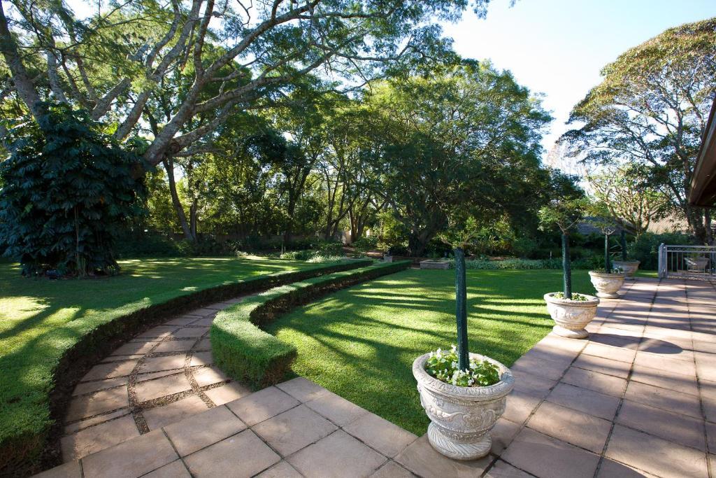Eagle Wind Manor Hotel Hillcrest Bagian luar foto
